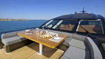 Yacht OPATI -  Foredeck Seating